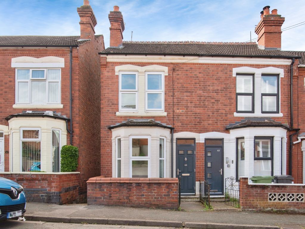 2 bed end terrace house for sale in Hollymount, Worcester WR4, £220,000 Zoopla