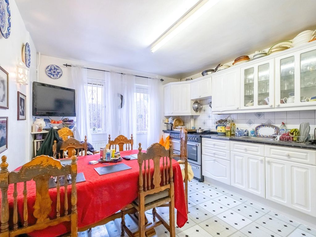 Mutrix Road London NW6