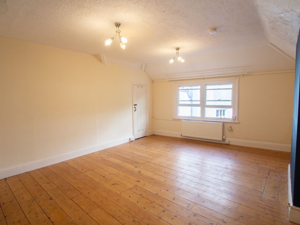 2 bed flat to rent in Palace Yard, St. Ives TR26, £895 pcm Zoopla