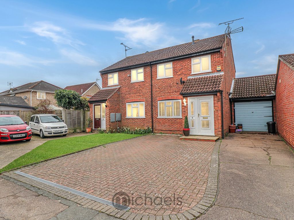 2 bed semidetached house for sale in Farriers End, Stanway, Colchester