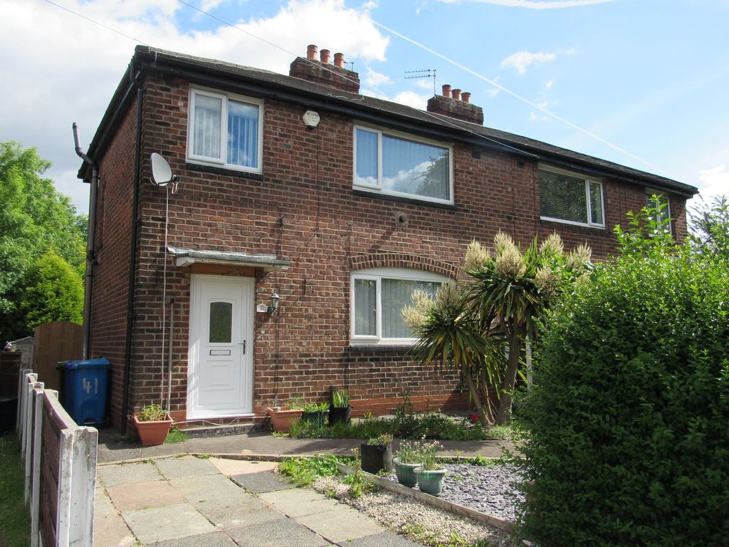 3 bed semidetached house for sale in Southbank Road, Withington