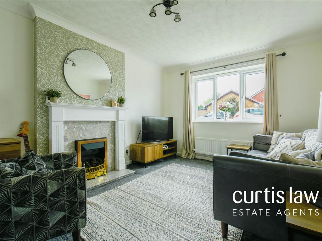 3 bed detached house for sale in Dale View, Blackburn BB2, £199,995 Zoopla