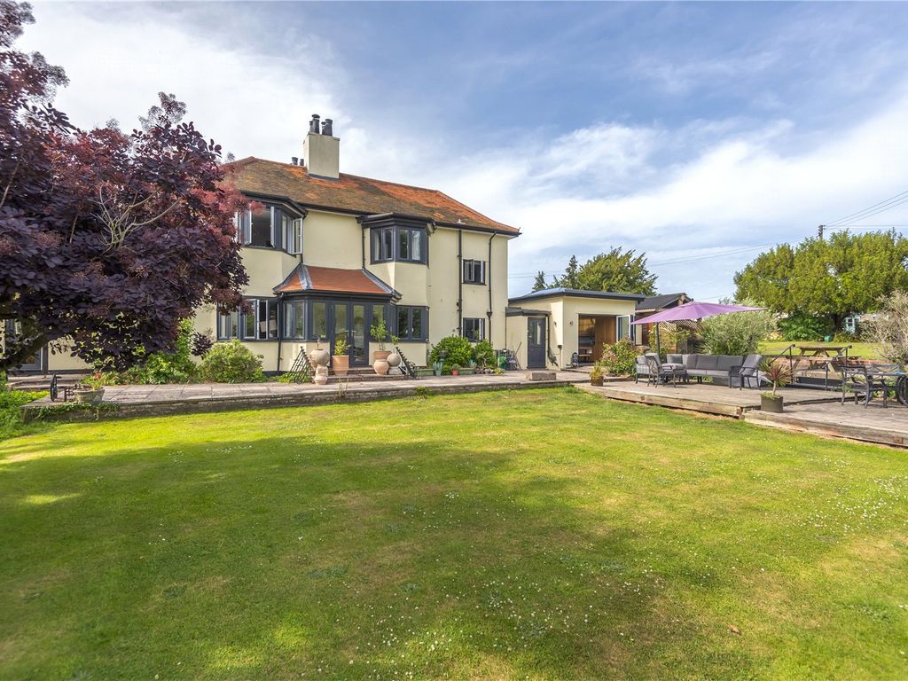 5 bed detached house for sale in RossOnWye, Herefordshire HR9, £