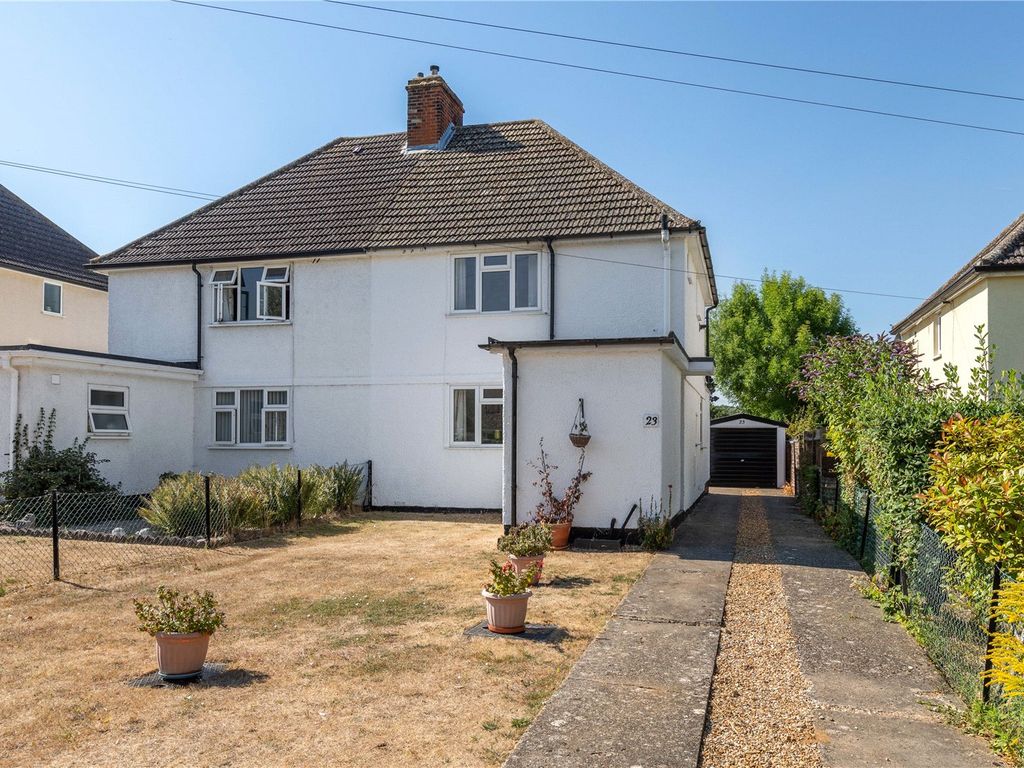 3 bed semidetached house for sale in Mill Road, St. Ippolyts, Hitchin
