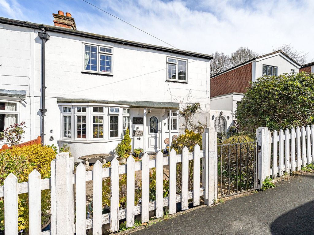 3 bed semidetached house for sale in St. Johns, Woking, Surrey GU21, £