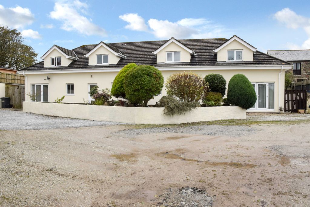4 bed semidetached house for sale in Carnkie, Redruth TR16 Zoopla