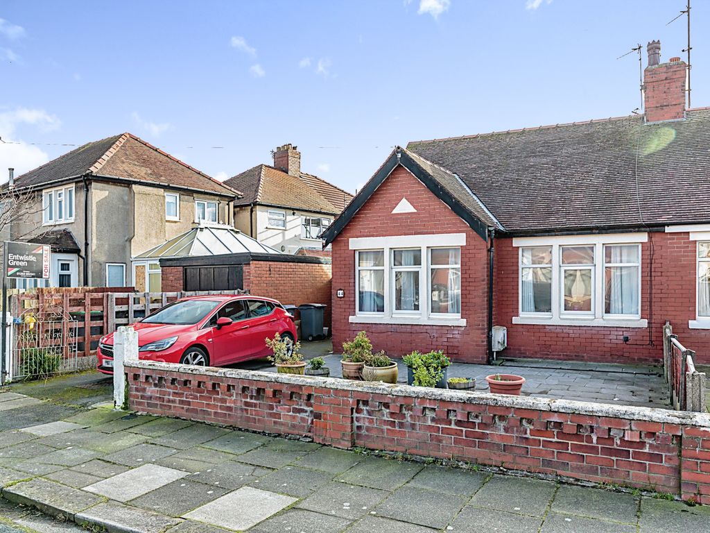 2 bed bungalow for sale in Leith Avenue, ThorntonCleveleys FY5 Zoopla