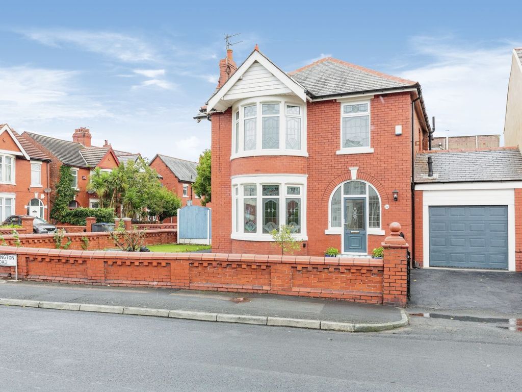 3 bed detached house for sale in Leamington Road, Blackpool FY1, £