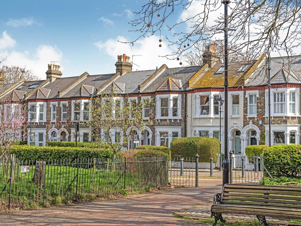 1 bed flat for sale in Holmewood Gardens, London SW2 Zoopla