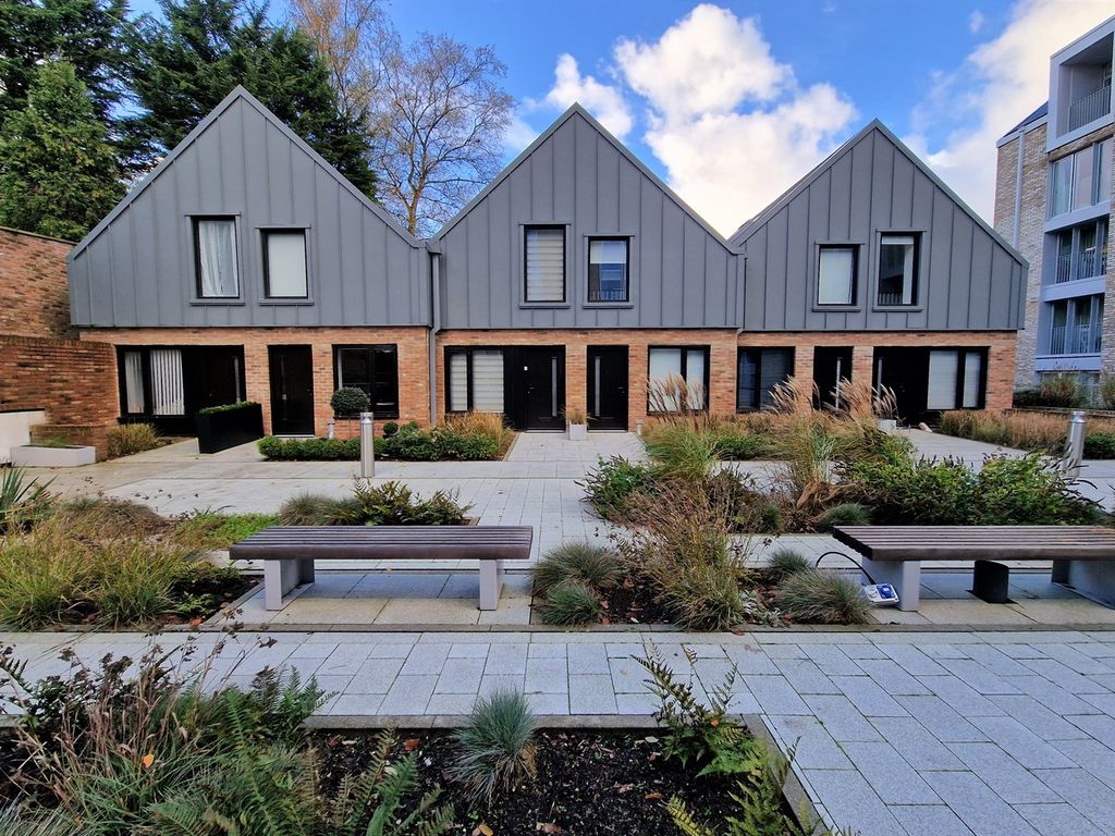 1 bed terraced house for sale in St. Johns Road, Altrincham WA14 Zoopla