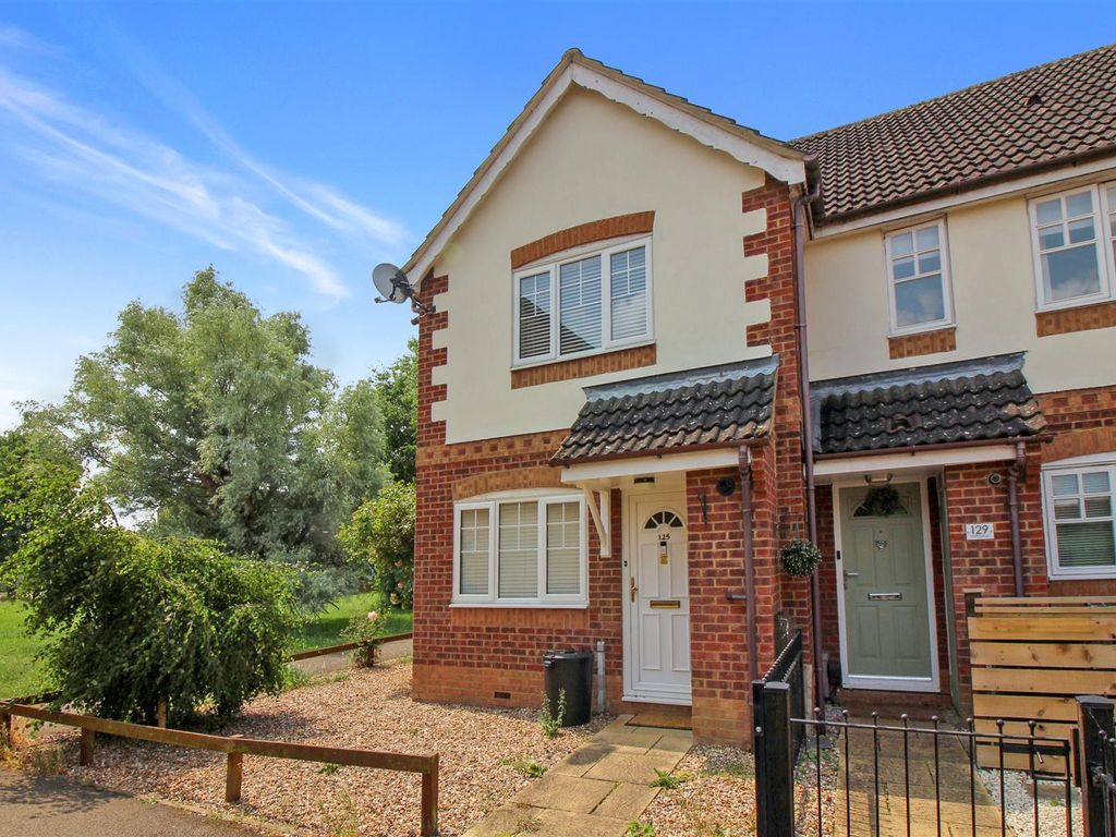 1 bed property for sale in Holly Drive, Aylesbury HP21, £200,000 Zoopla