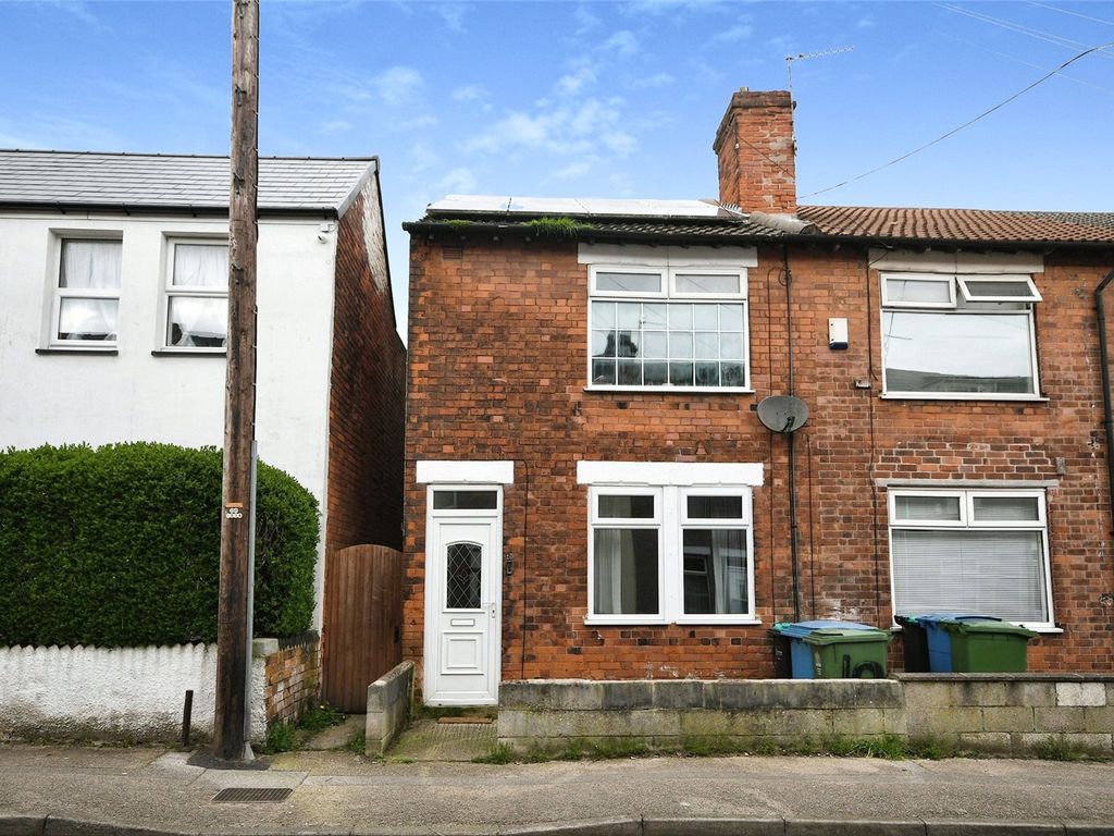 2 bed terraced house for sale in Princes Street, Mansfield