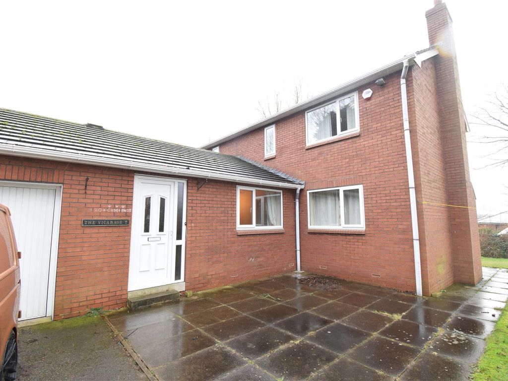 4 bed detached house to rent in St Johns Road, Cudworth, Barnsley S72