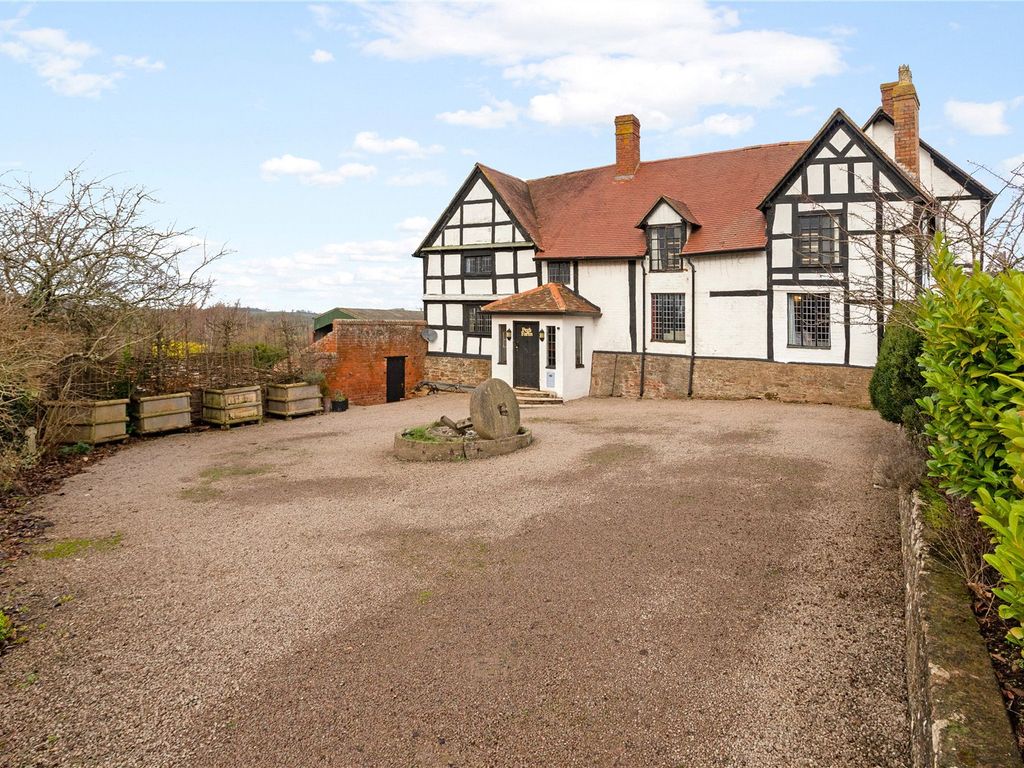5 bed semidetached house for sale in Staplow, Ledbury, Herefordshire
