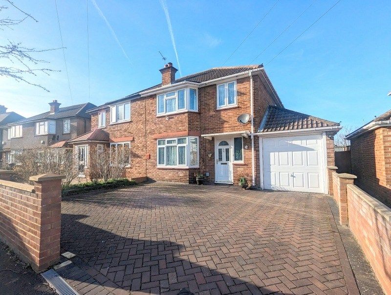 3 bed semidetached house for sale in Orchard Avenue, Feltham TW14, £