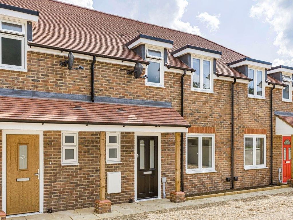 3 bed end terrace house to rent in Westfield Close, Harpenden AL5 Zoopla