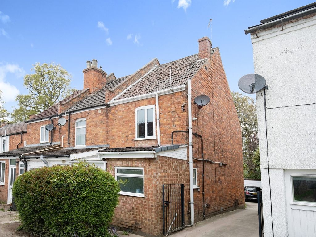 2 bed end terrace house for sale in Parkfield Road, Newbold, Rugby CV21 Zoopla