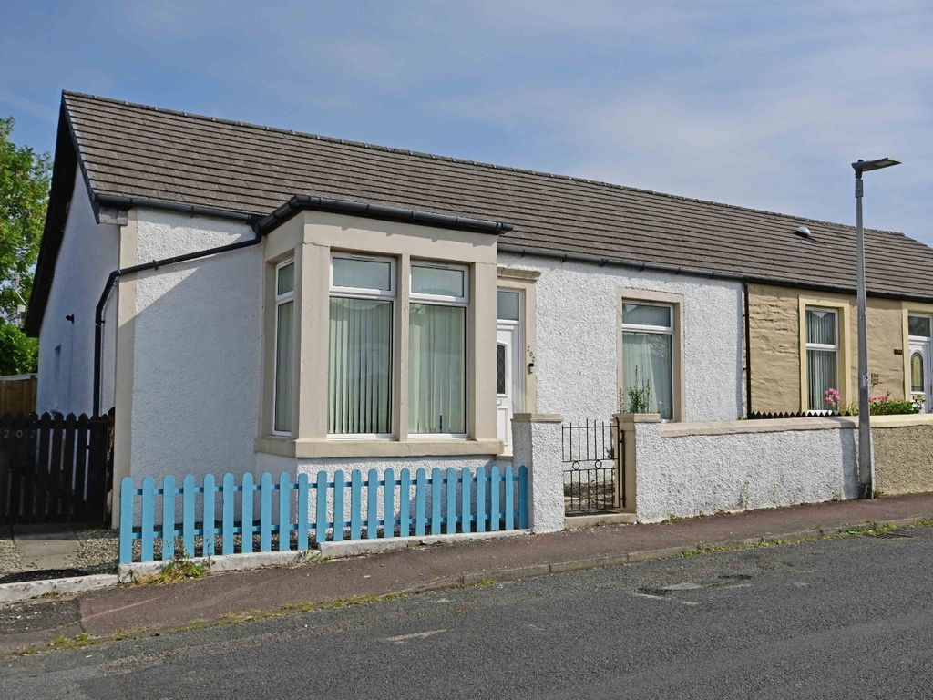 3 bed bungalow for sale in Edward Street, Dunoon PA23, £180,000 Zoopla