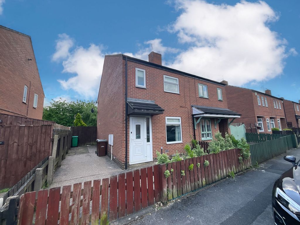 2 bed semidetached house for sale in Lauriston Drive, Bulwell