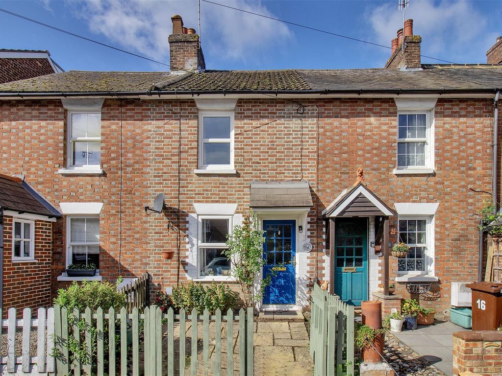 2 bed terraced house for sale in Lavender Hill, Tonbridge TN9, £375,000