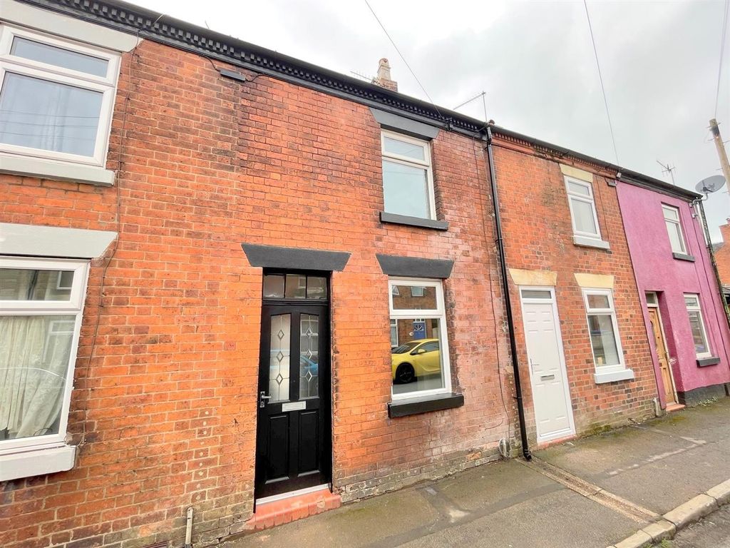 2 bed terraced house for sale in Nelson Street, Leek ST13 Zoopla