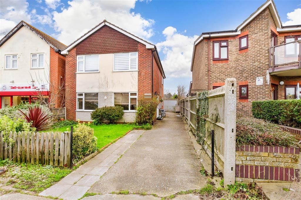 2 bed for sale in St. John's Road, Whitstable, Kent CT5, £