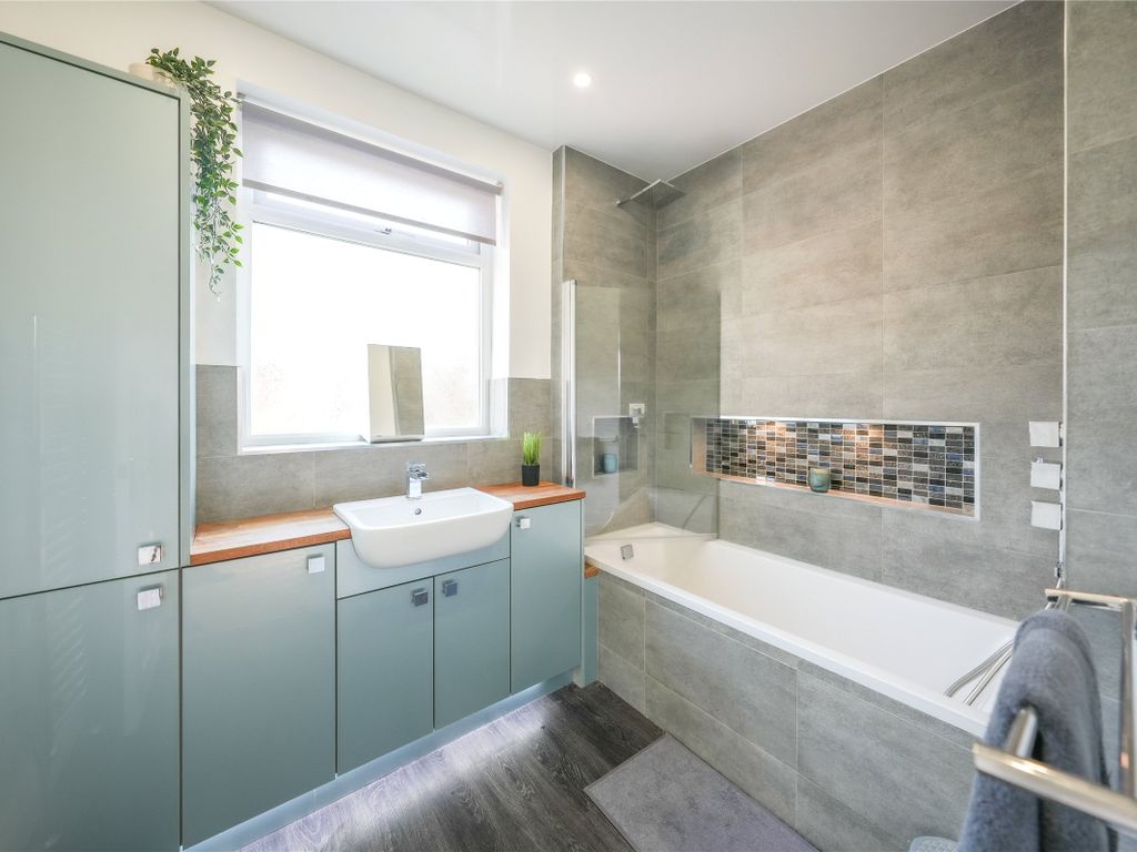 2 bed flat for sale in Stamfordham Road, Fenham, Newcastle Upon Tyne