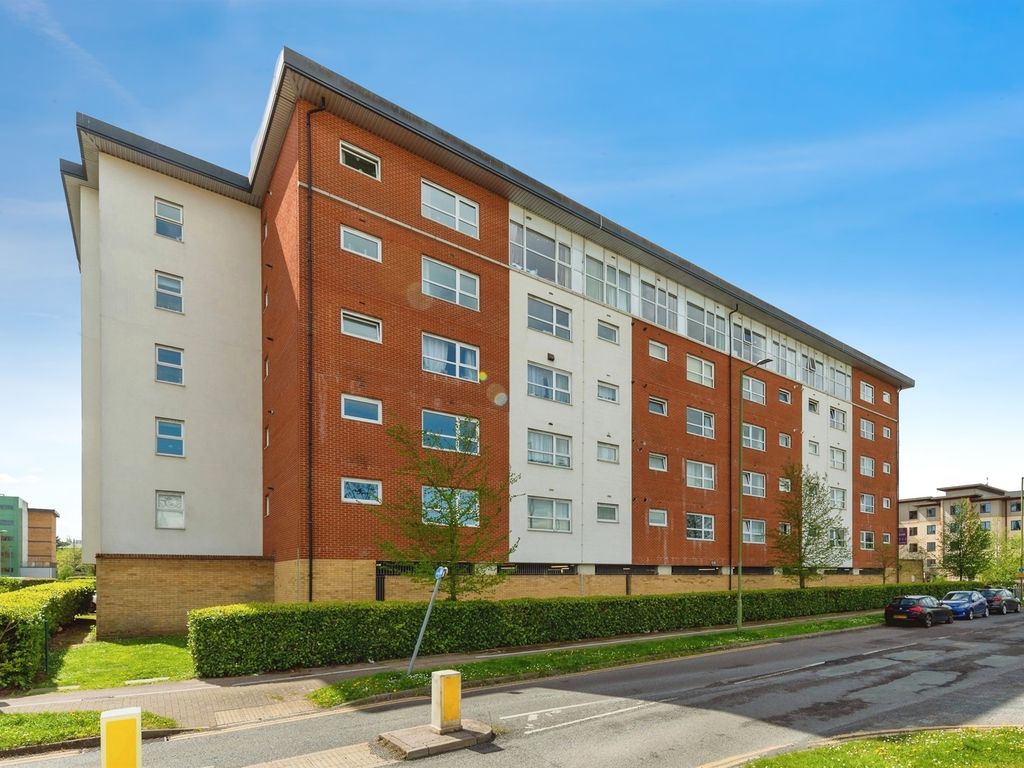 1 bed flat for sale in Clarkson Court, Hatfield AL10, £120,000 Zoopla