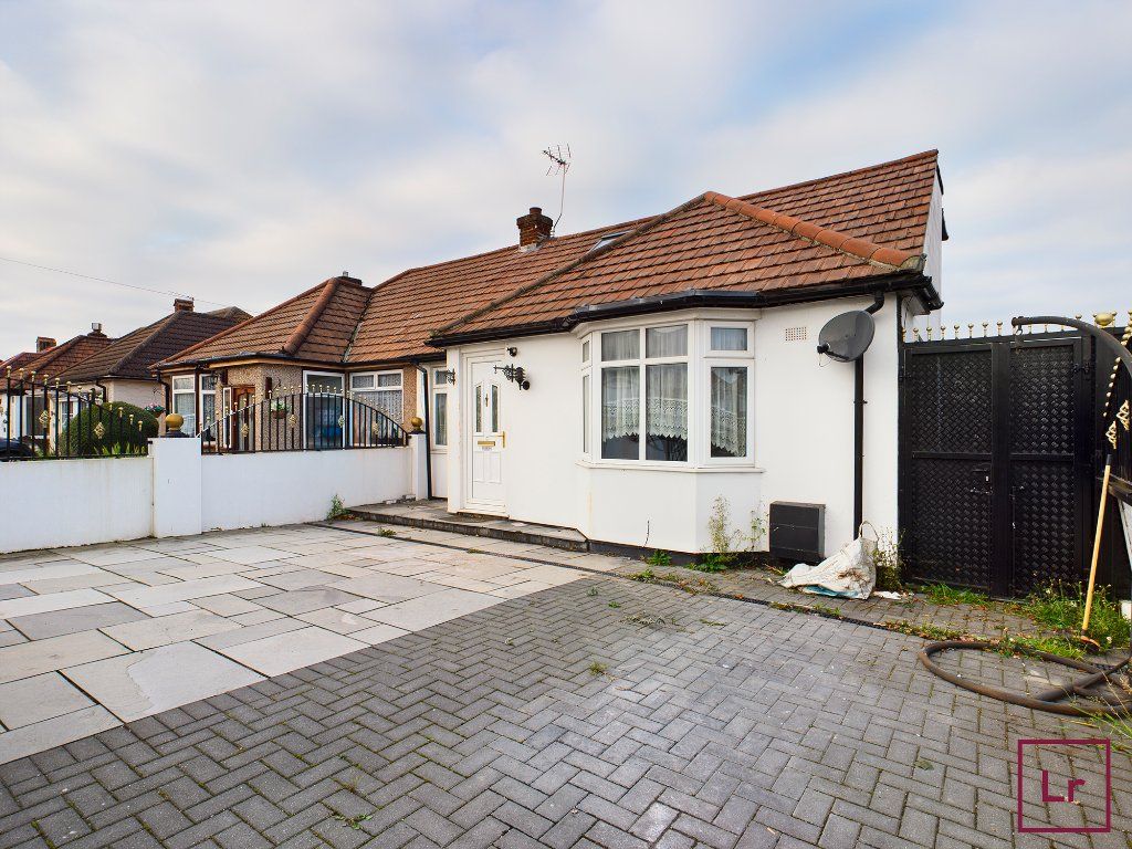 Corwell Lane, Uxbridge, Middlesex UB8  