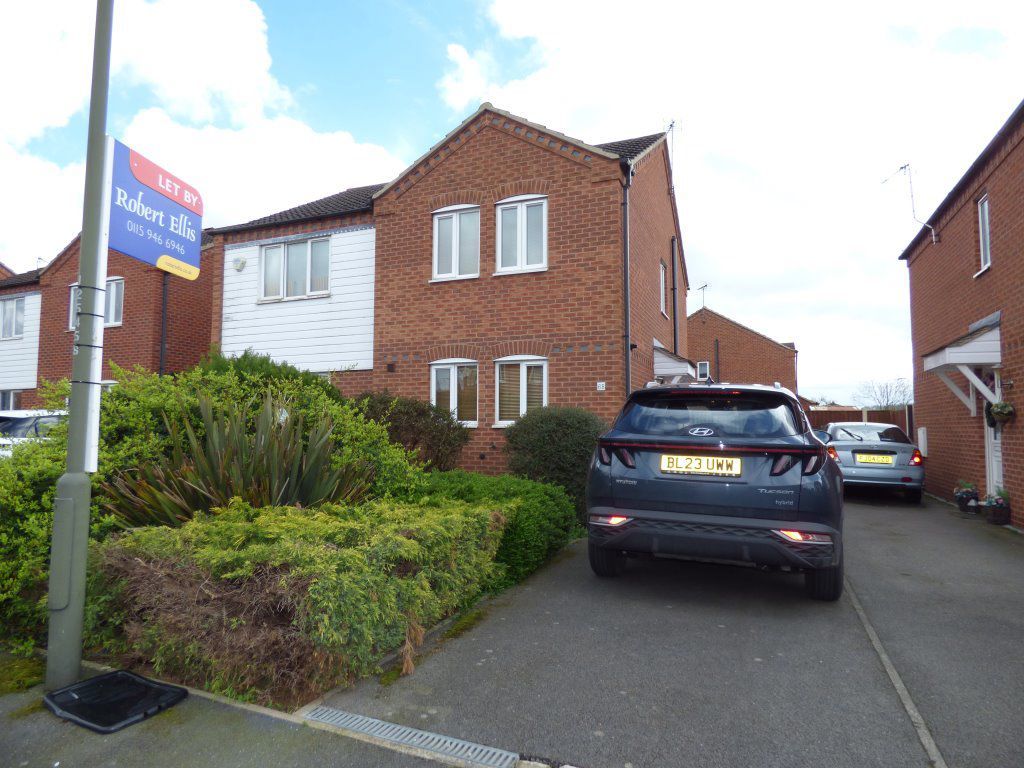 2 bed semidetached house to rent in Hoselett Field Road, Long Eaton
