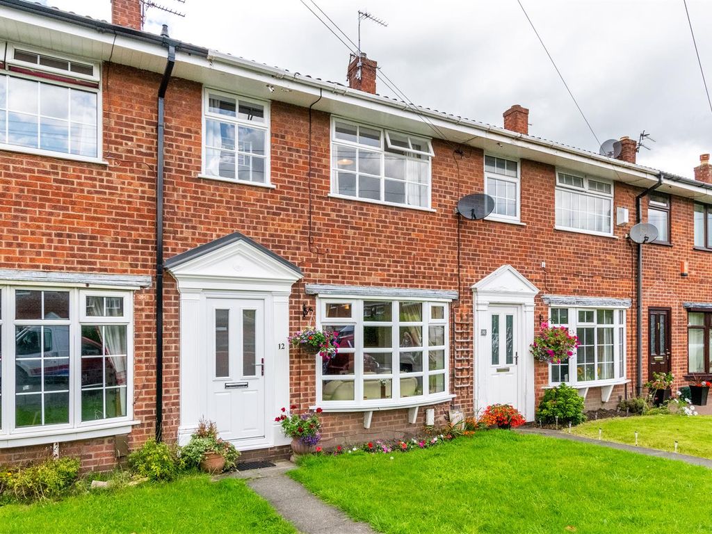 3 bed property to rent in Roscoes Court, Westhoughton, Bolton BL5, £700 pcm Zoopla