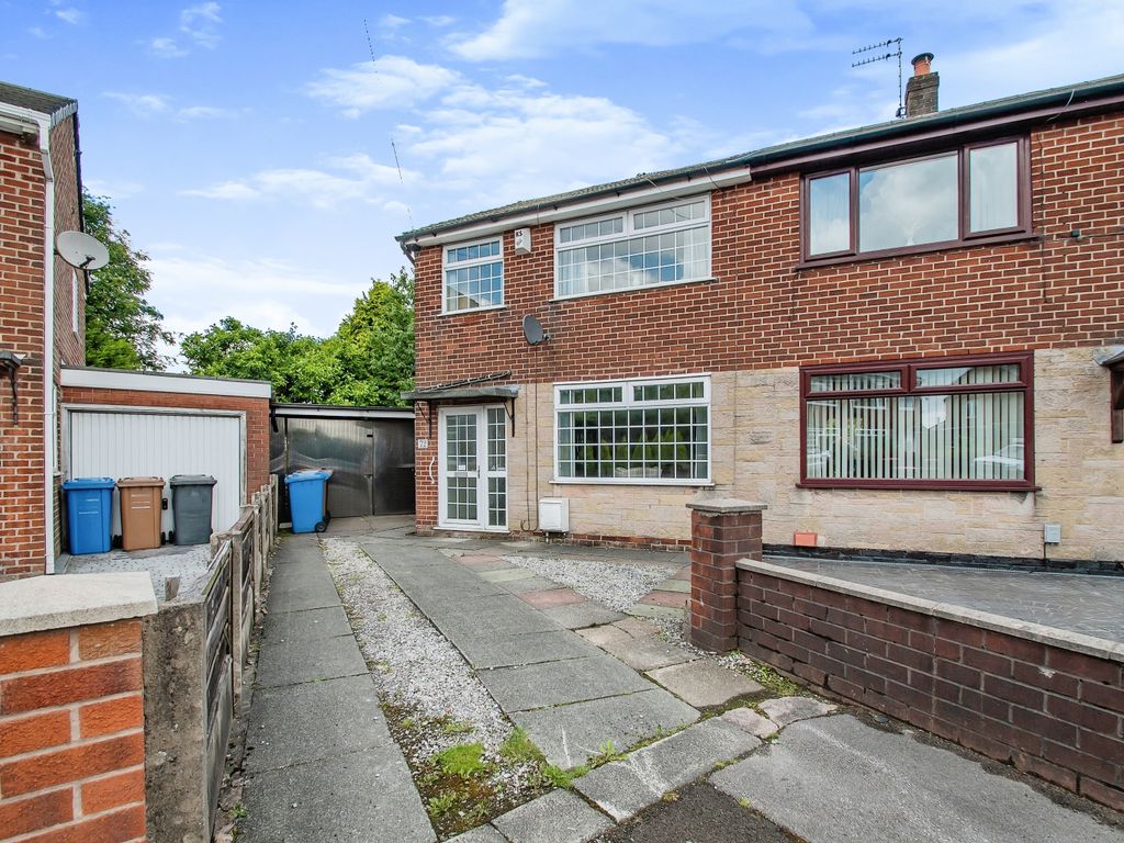 3 bed semidetached house for sale in Ashton Field Drive, Worsley