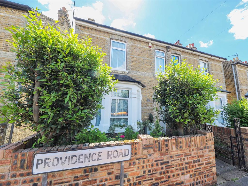 3 bed semidetached house for sale in Providence Road, Yiewsley, West