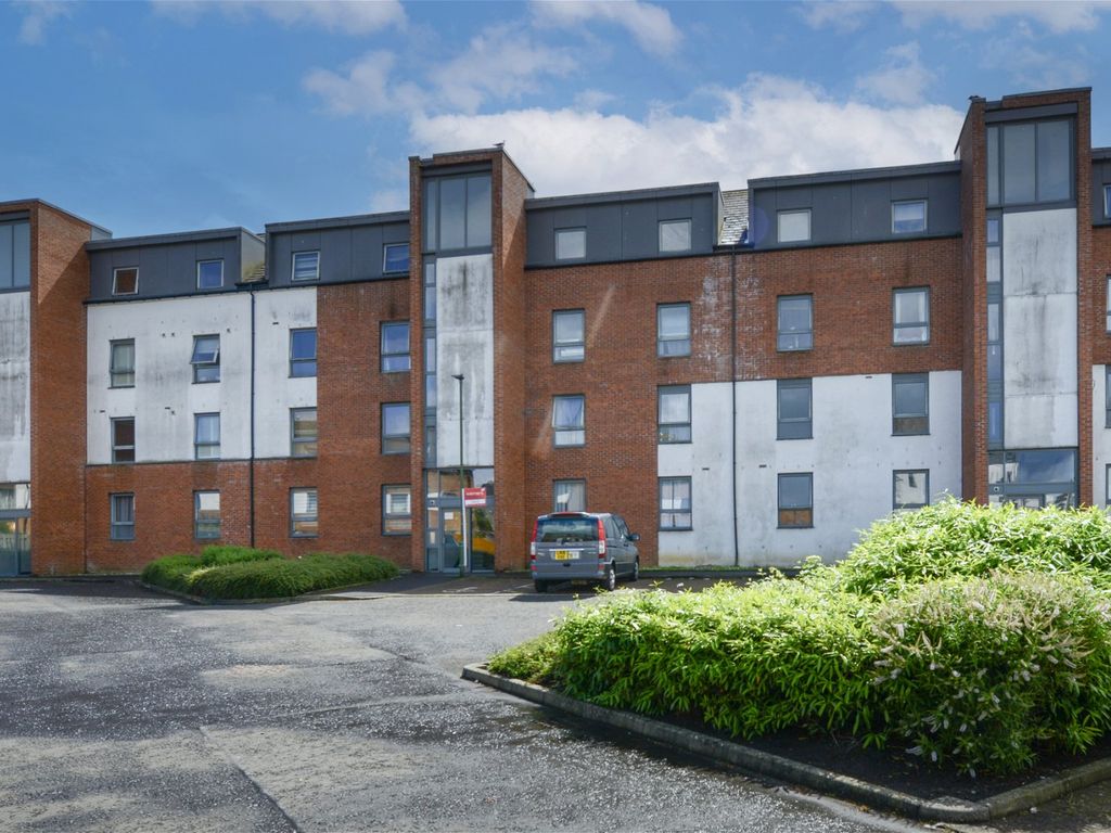 2 bed flat for sale in Ferry Gait Place, Edinburgh EH4, £160,000 Zoopla