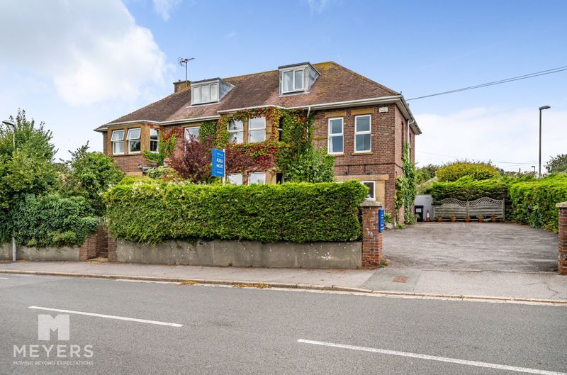 9 bed detached house for sale in Maiden Castle Road, Dorchester DT1, £900,000 Zoopla