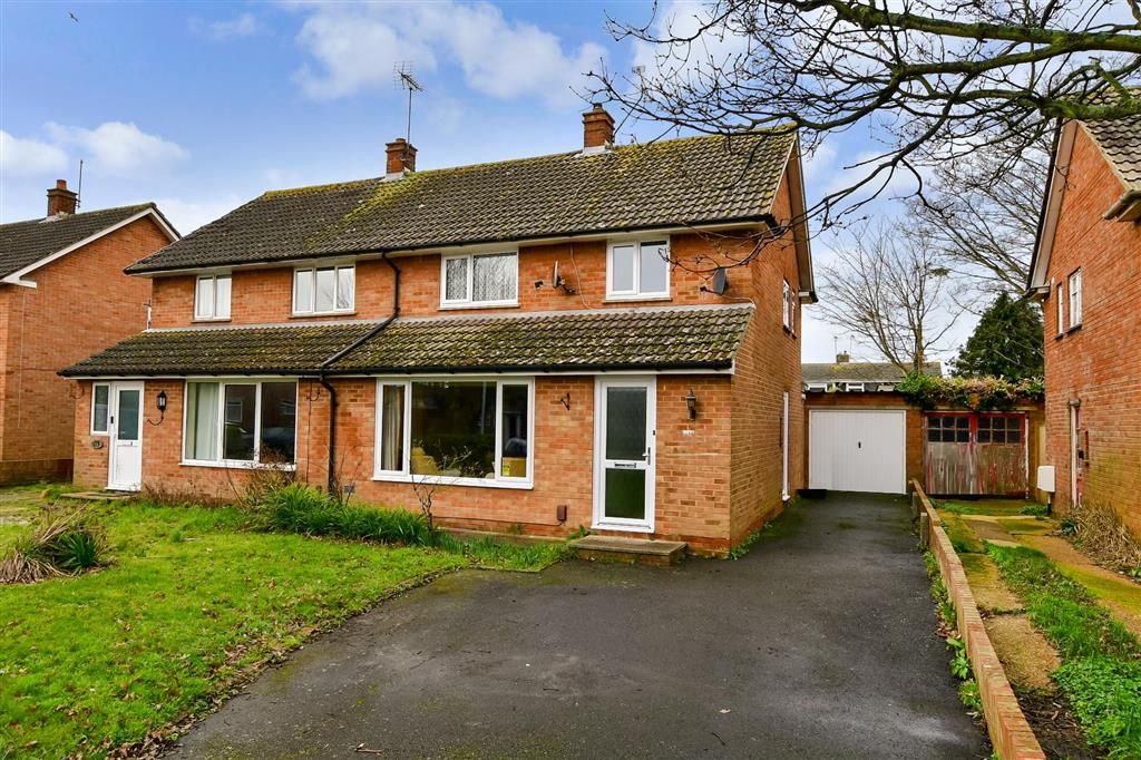 3 bed semidetached house for sale in Limbrick Lane, GoringBySea