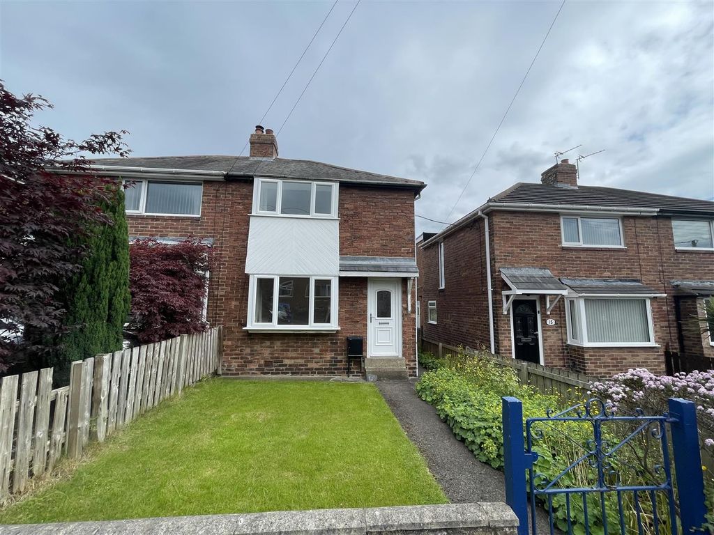 2 bed semidetached house to rent in Glenmore Avenue, South Pelaw