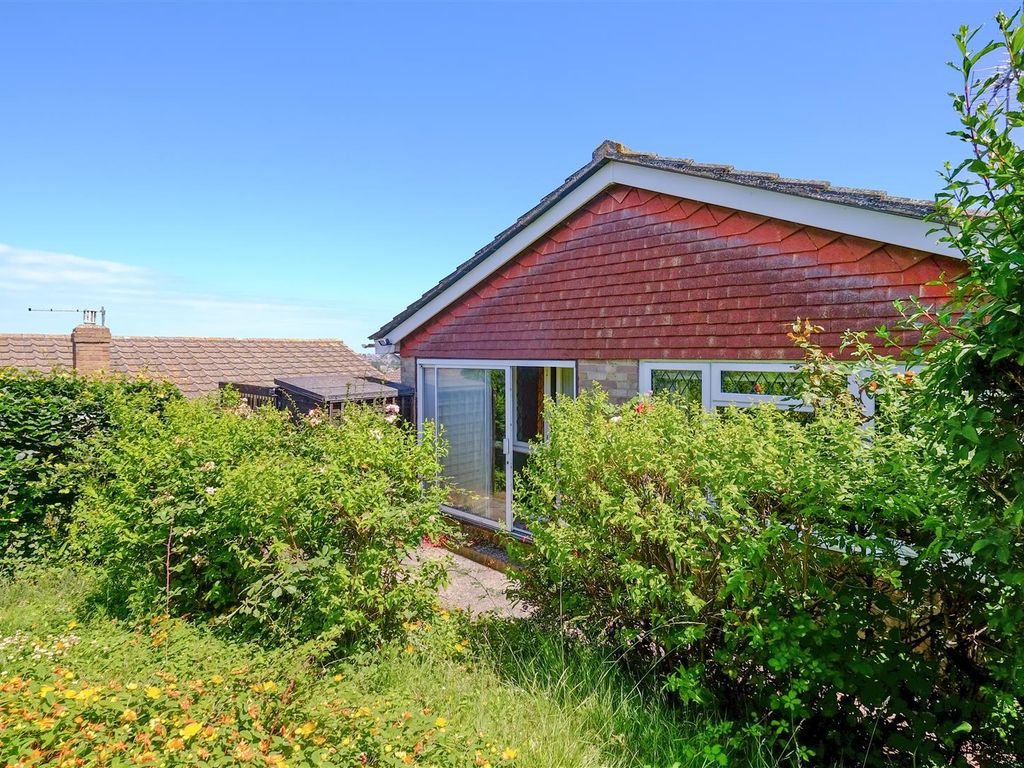 2 bed detached bungalow for sale in Valkyrie Avenue, Seasalter