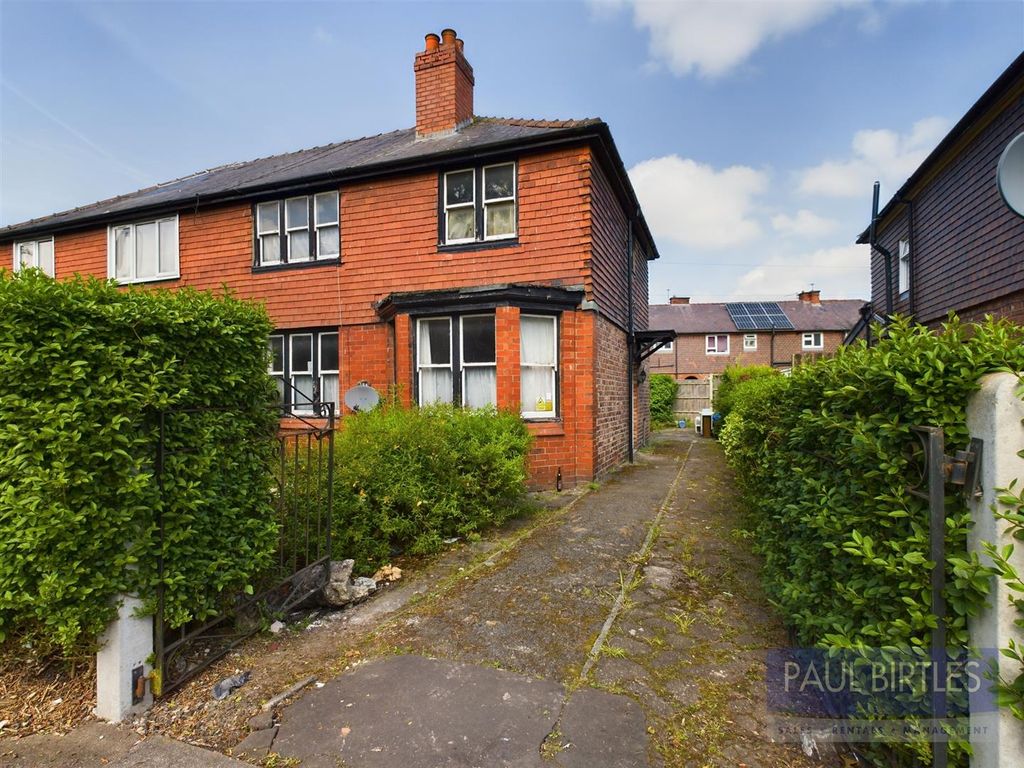 3 bed semidetached house for sale in Kings Road, Stretford, Manchester