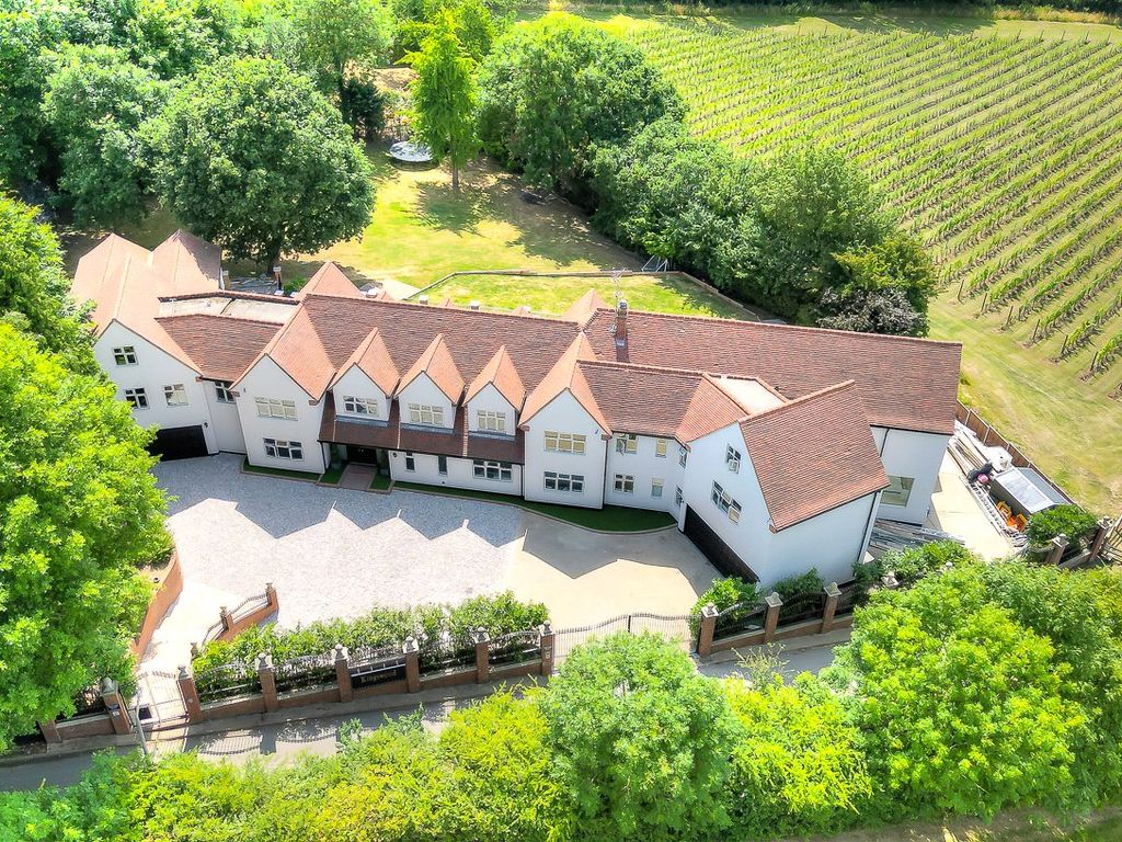 8 bed detached house for sale in Great Wheatley Road, Rayleigh SS6 Zoopla