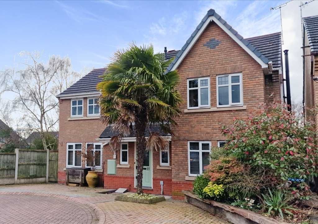 4 bed detached house for sale in Hartwell Grove, Winsford CW7, £325,000