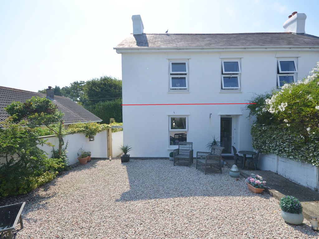 2 bed flat for sale in Churchtown Road, Phillack, Hayle TR27 Zoopla