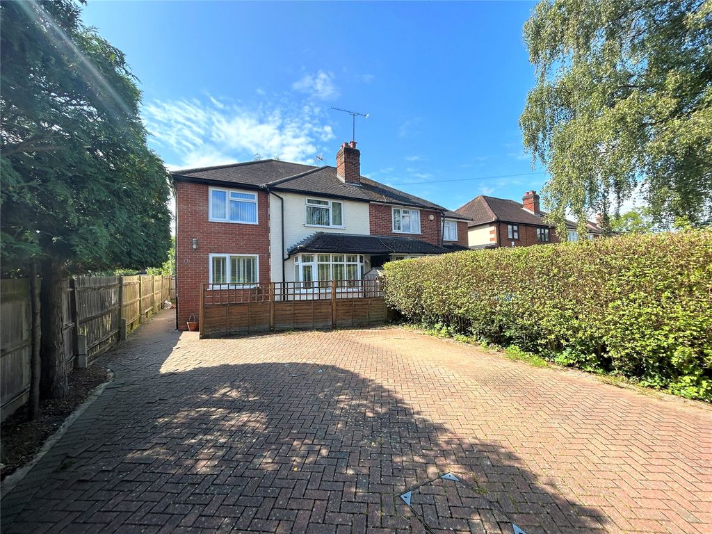 1 bed for sale in Henley Wood Road, Earley, Reading