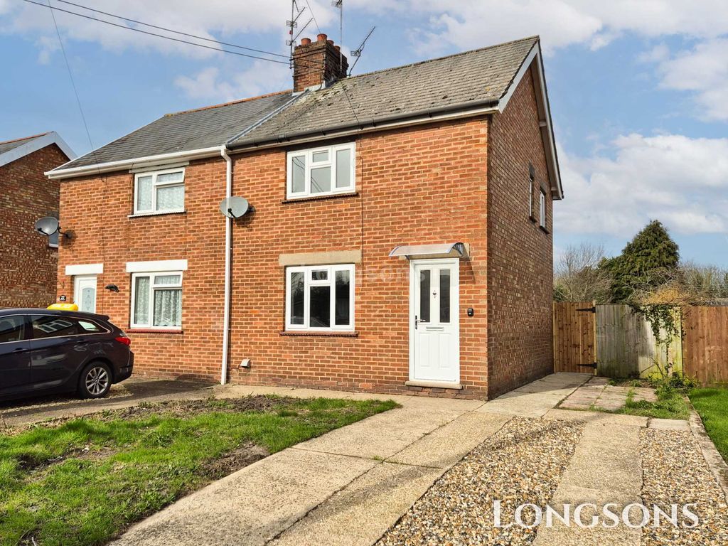 3 bed semidetached house for sale in Spinners Lane, Swaffham PE37, £