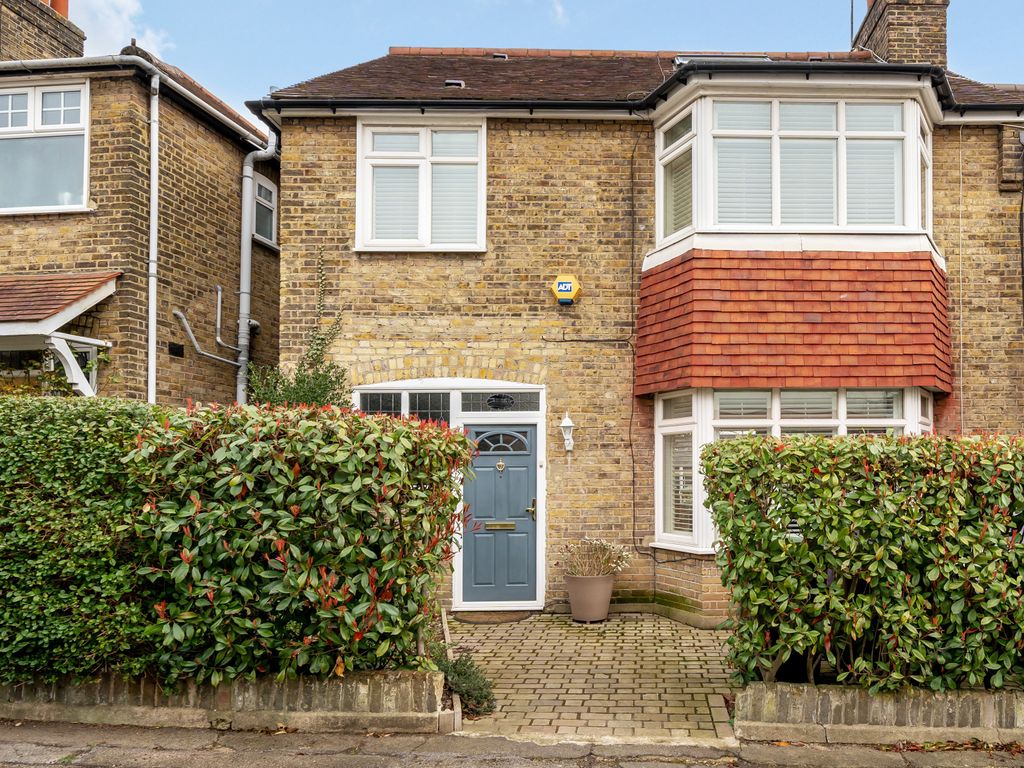 4 bed semidetached house for sale in Alexandra Gardens, London N10 Zoopla