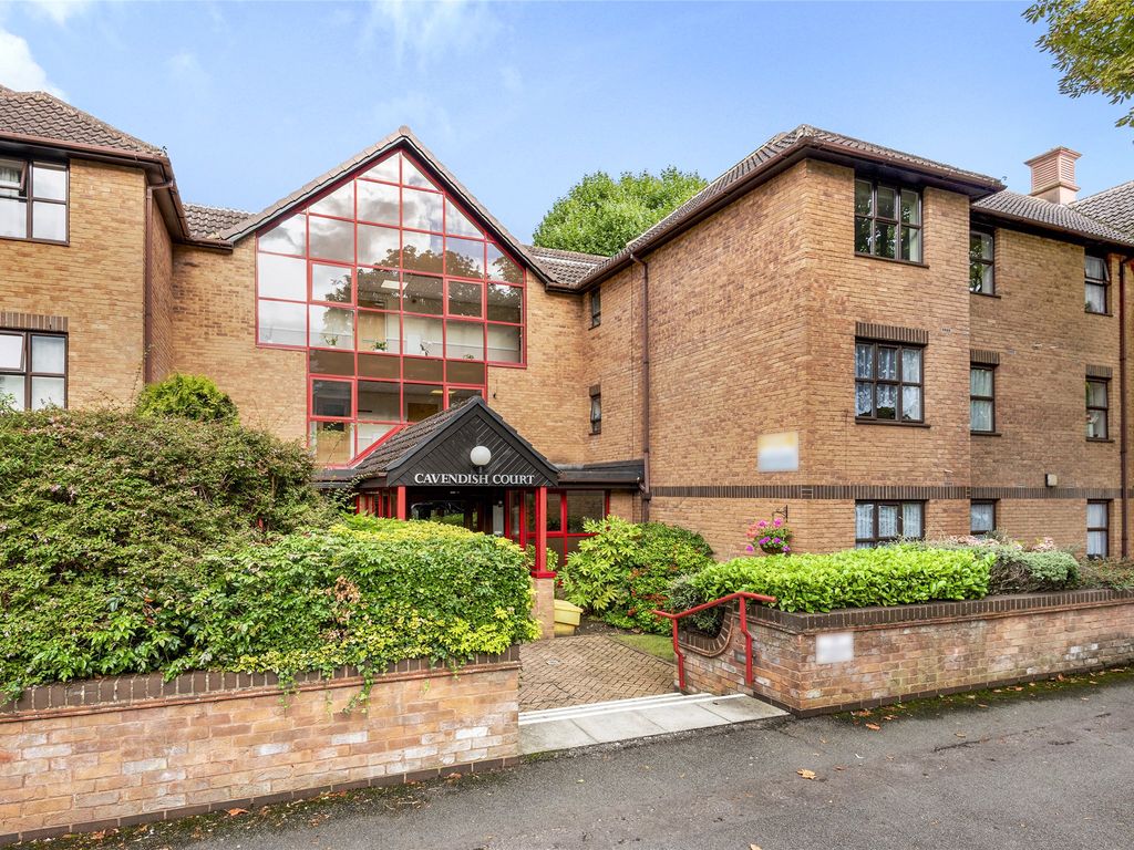 2 bed flat for sale in Holmwood Gardens, Wallington SM6 Zoopla