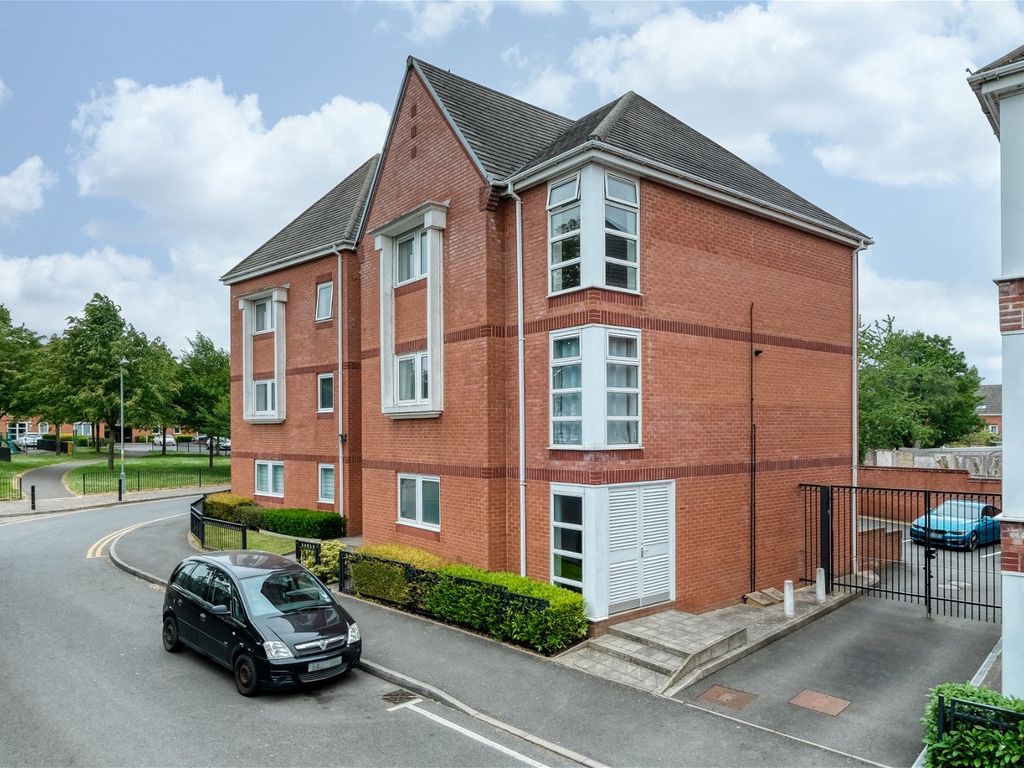 2 bed flat for sale in Wolseley House, School Close, Northfield
