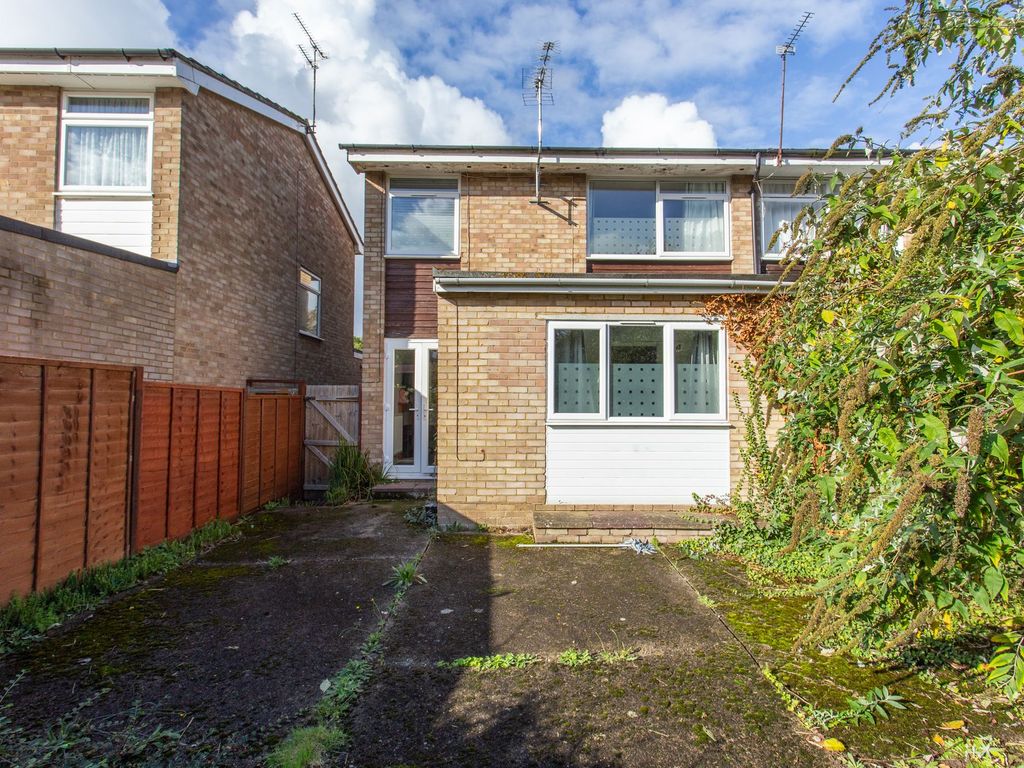 6 bed semidetached house for sale in Kemsing Gardens, Canterbury CT2