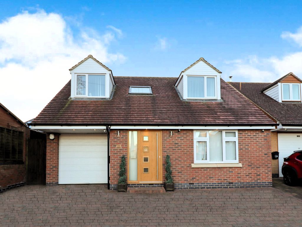 2 bed detached house for sale in Laburnum Grove, Overslade, Rugby CV22
