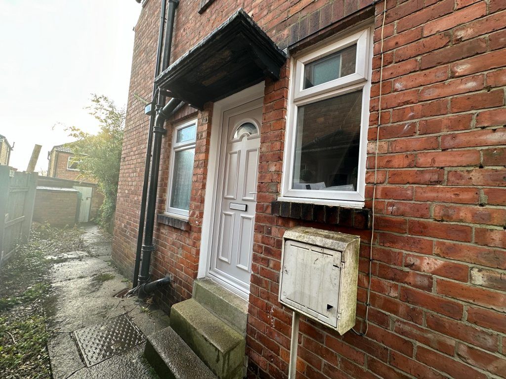 2 bed flat to rent in Deneholm, Wallsend NE28, £575 pcm Zoopla